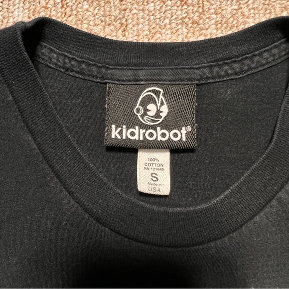KidRobot Black/Purple Dunny T Shirt Limited Edition Mens Small Made in USA - Picture 6 of 10